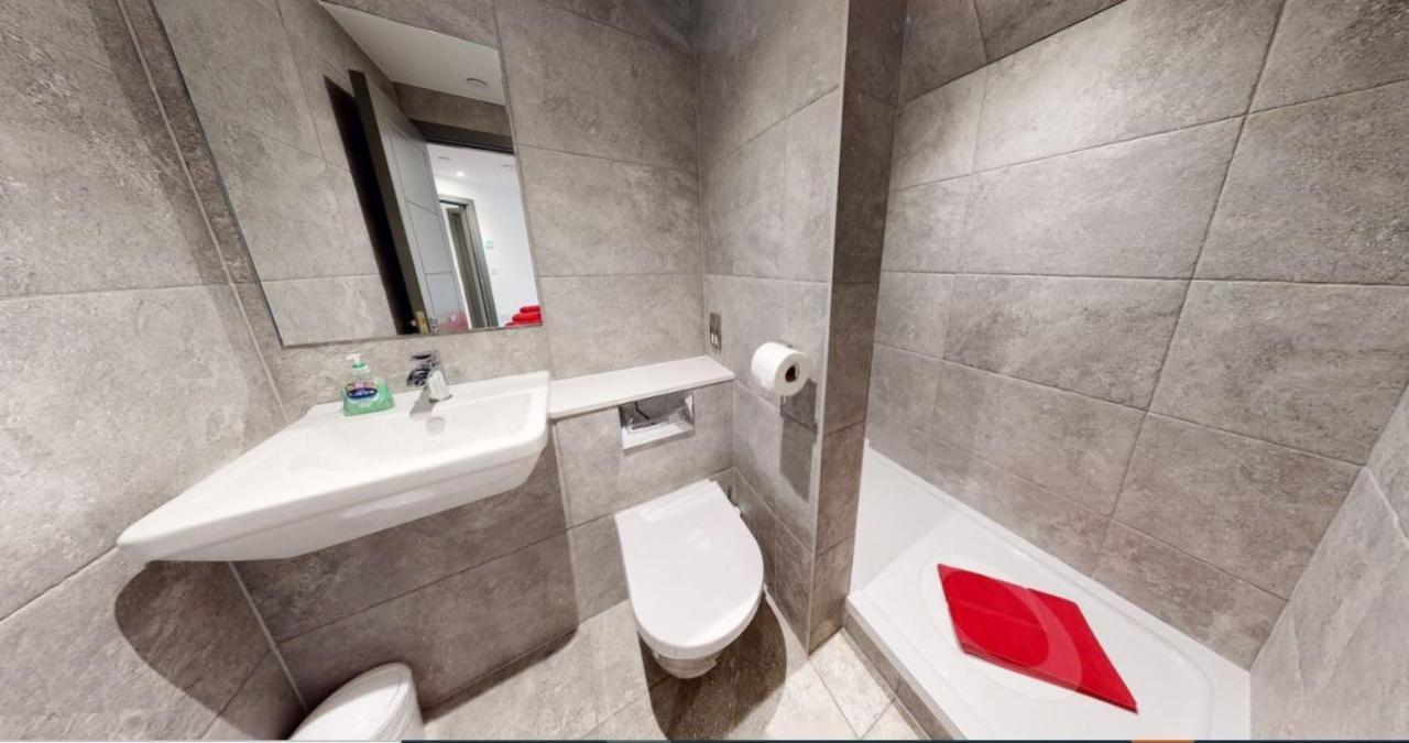 2 The View Apartments Ilfracombe - Seafront, Parking, Lift, Ev Exterior foto