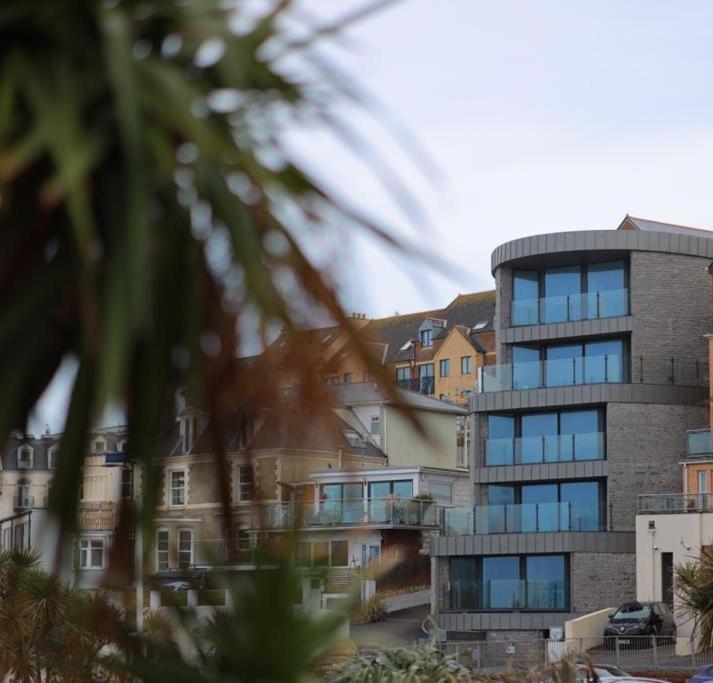 2 The View Apartments Ilfracombe - Seafront, Parking, Lift, Ev Exterior foto